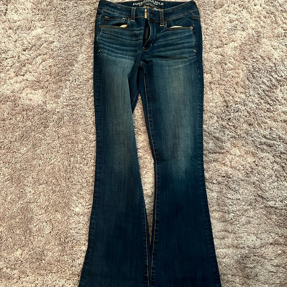 tags still on! American Eagle super stretch skinny kick Jean size 4 short